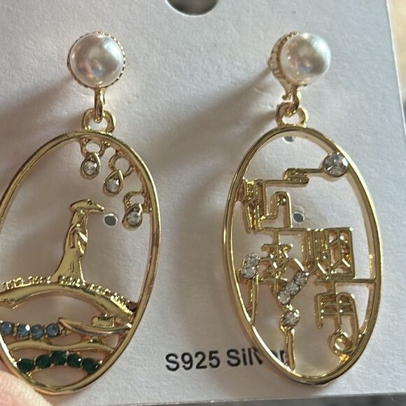 925 Sterling Silver Asian Inspired Earrings with Pearl - Picture 7 of 7